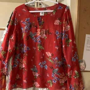 Cabi ladies top size Large*